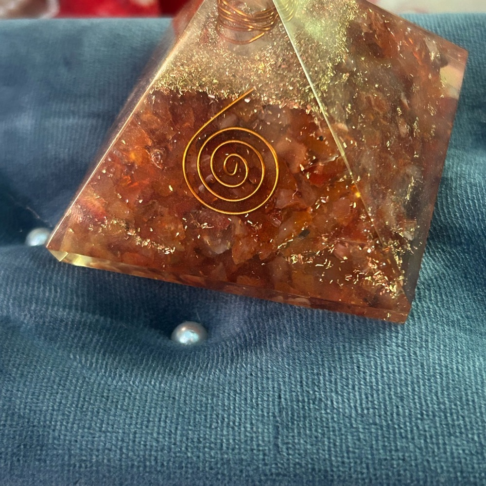 Red and Orange Agate Resin Pyramid Paperweight